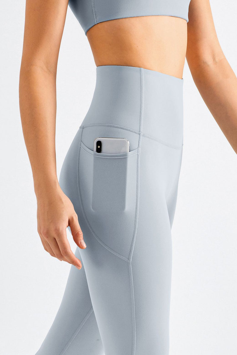 High-Rise Gym Leggings with Pockets