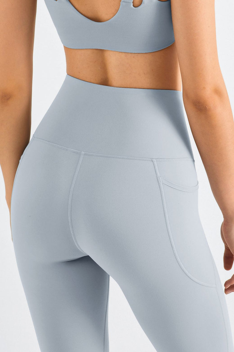 High-Rise Gym Leggings with Pockets