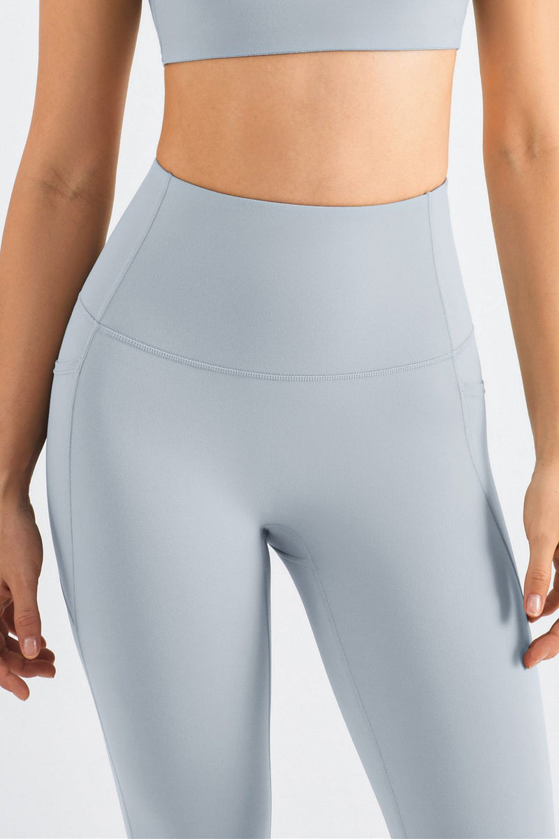 High-Rise Gym Leggings with Pockets