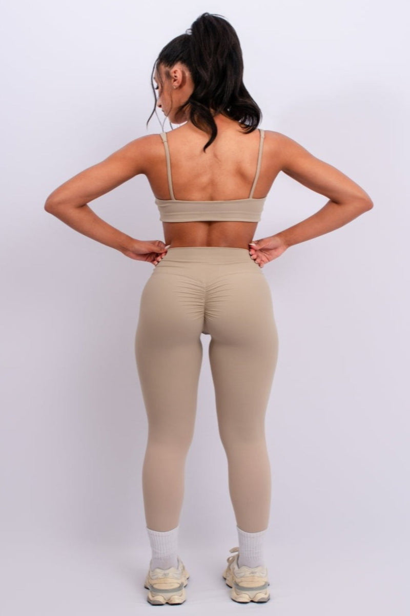 Classic Fit Sports Bra with Wide Straps