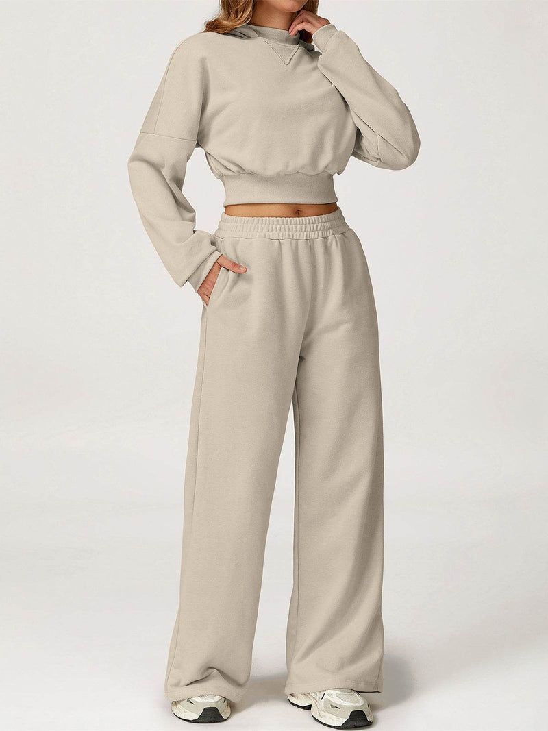 Sport Set with Long Sleeve Crop Sweatshirt and Sweatpant