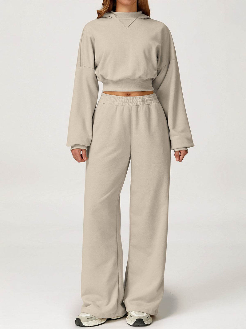 Sport Set with Long Sleeve Crop Sweatshirt and Sweatpant