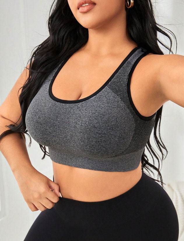Plus Size U Neck Sports Bra with Stretch Fabric