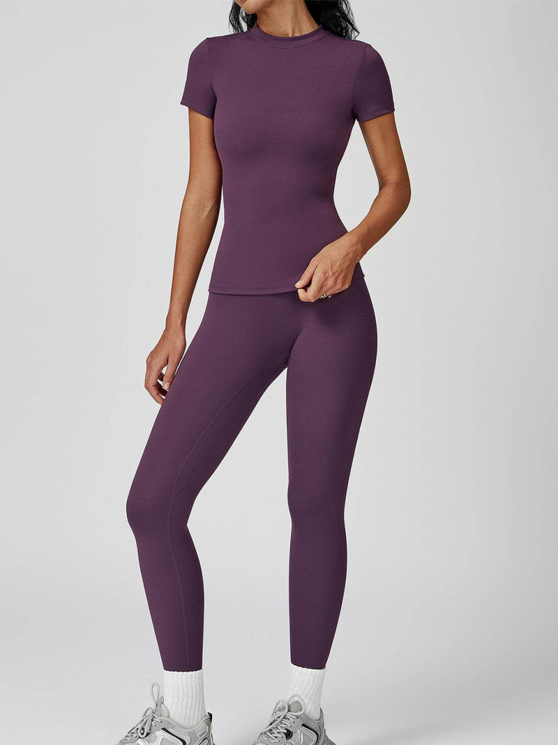 Sports Wear with Short Sleeve T-Shirt and Leggings