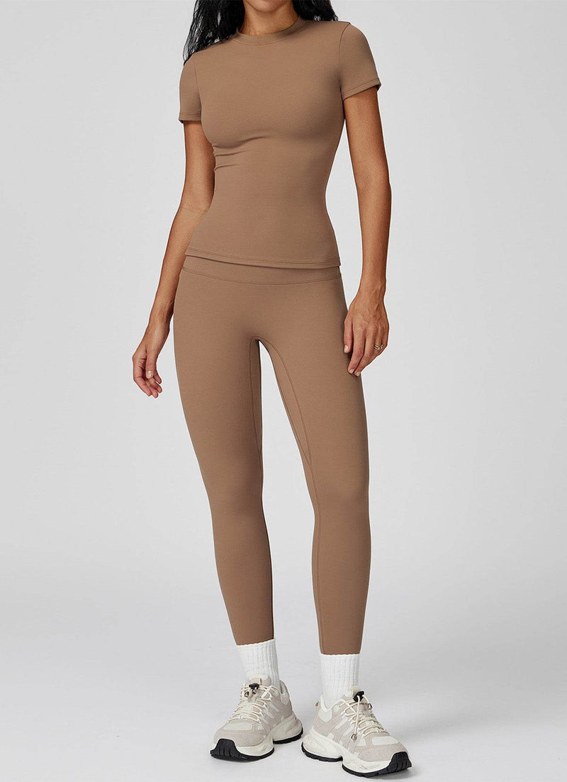 Sports Wear with Short Sleeve T-Shirt and Leggings