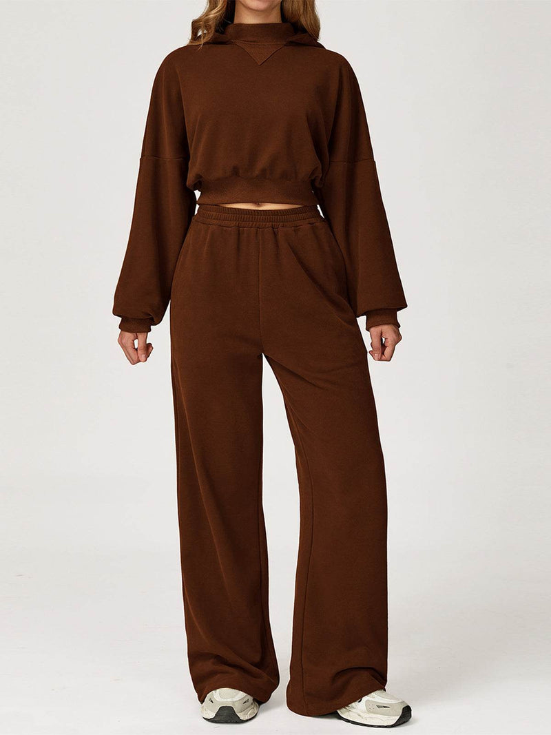 Sport Set with Long Sleeve Crop Sweatshirt and Sweatpant